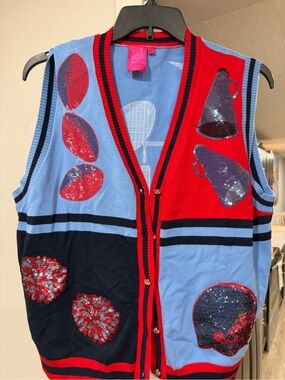 Sequin Embellished Knit Vest in Blue & Red